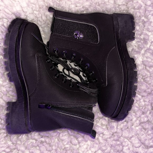 BLACK BOOTS SIZE 8 UNISEX - Picture 10 of 11